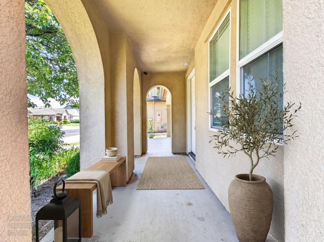 2230 Middlebury Way, Stockton, CA 95212