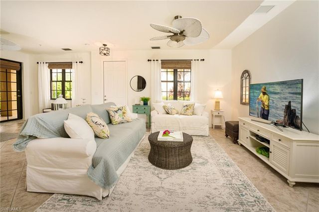 8986 Cambria CIR 2203, Naples, FL 34113