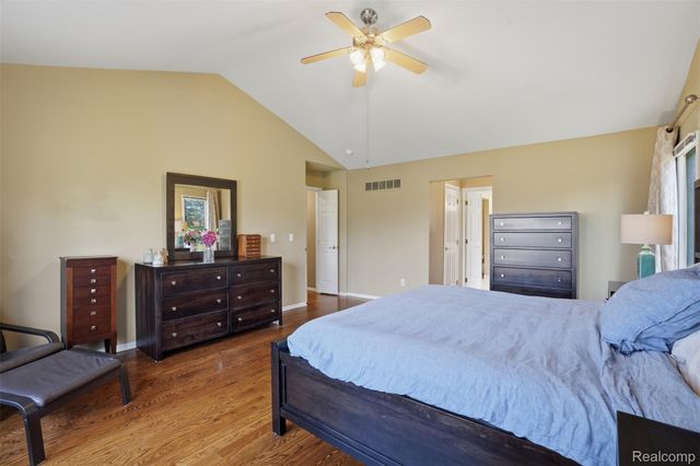 13982 Pleasant View Court, Plymouth Charter Township, MI 48170
