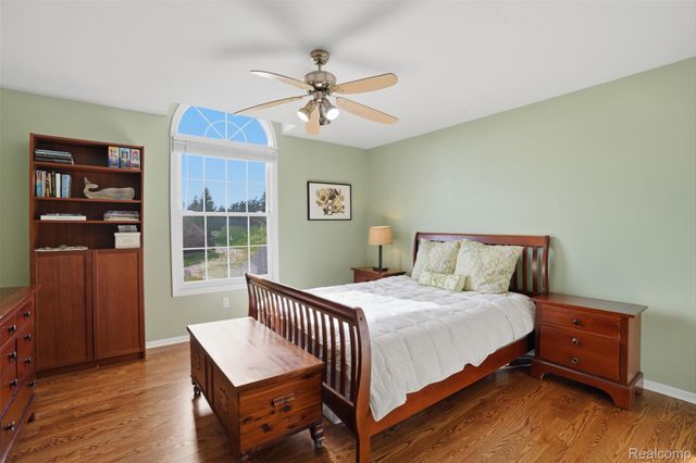 13982 Pleasant View Court, Plymouth Charter Township, MI 48170