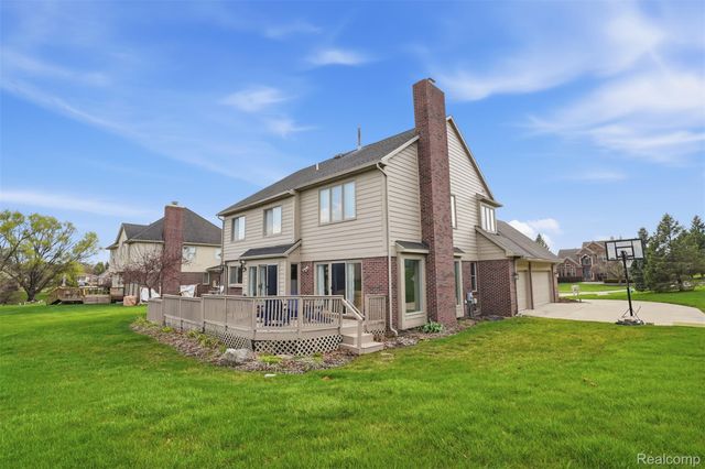 13982 Pleasant View Court, Plymouth Charter Township, MI 48170