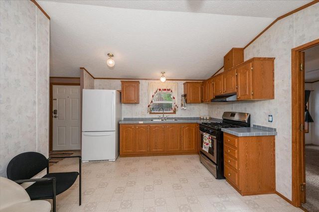 11654 S Cemetery Rd, Solon Springs, WI 54873