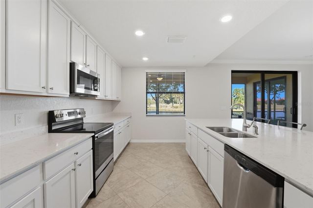 10792 TARFLOWER DRIVE 101, Venice, FL 34293