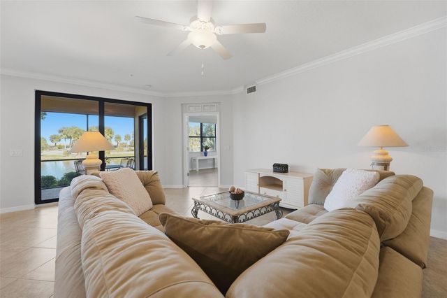 10792 TARFLOWER DRIVE 101, Venice, FL 34293