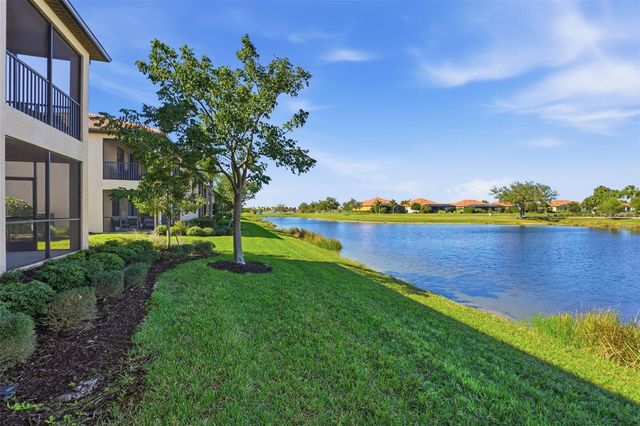 10792 TARFLOWER DRIVE 101, Venice, FL 34293