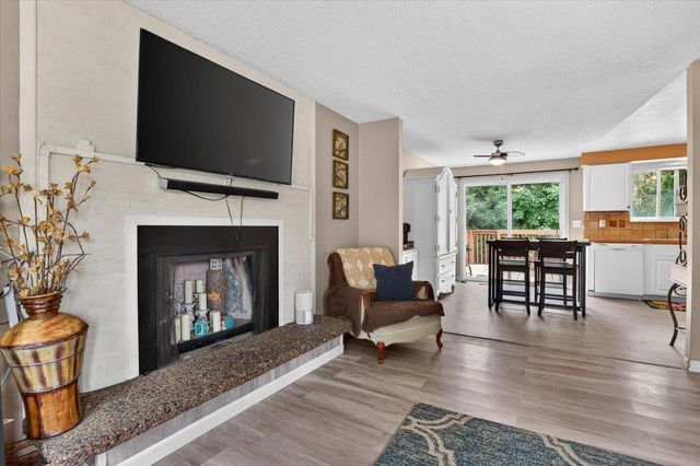 610 E VICKSBURG Ave, Spokane, WA 99208
