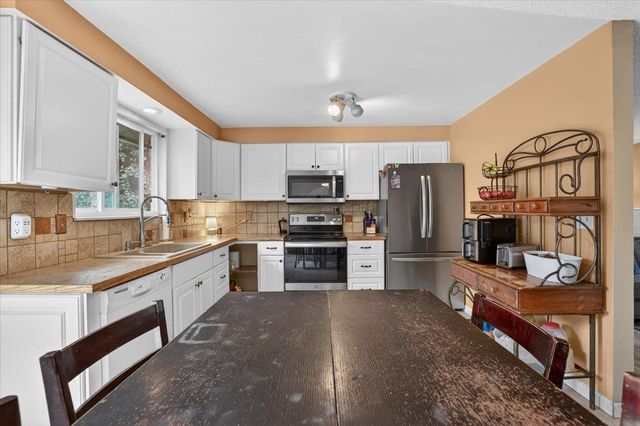 610 E VICKSBURG Ave, Spokane, WA 99208