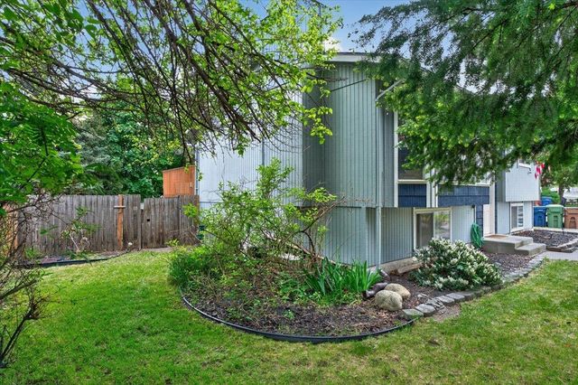 610 E VICKSBURG Ave, Spokane, WA 99208