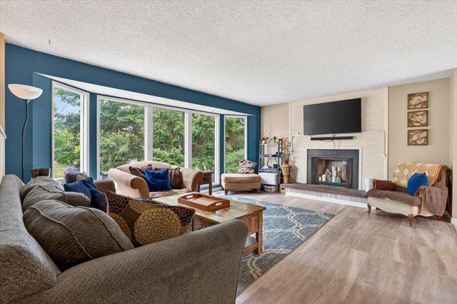 610 E VICKSBURG Ave, Spokane, WA 99208