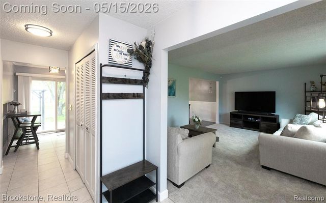 42088 Greenwood, Canton, MI 48187