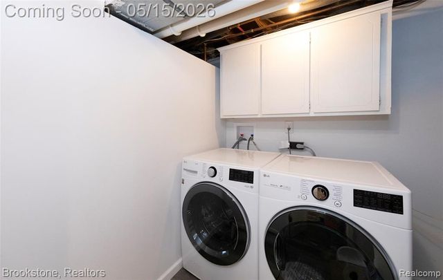 42088 Greenwood, Canton, MI 48187