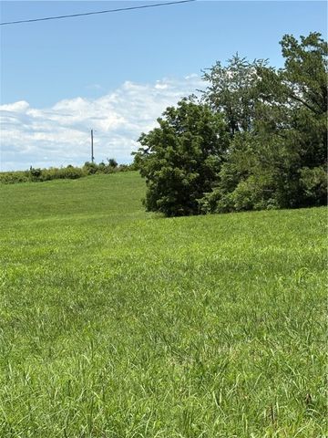 671 Sands Road, Cave Springs, AR 72718