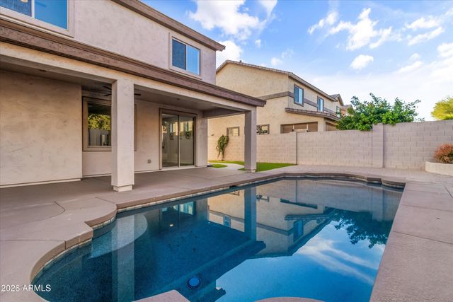 17646 W STATLER Drive, Surprise, AZ 85388