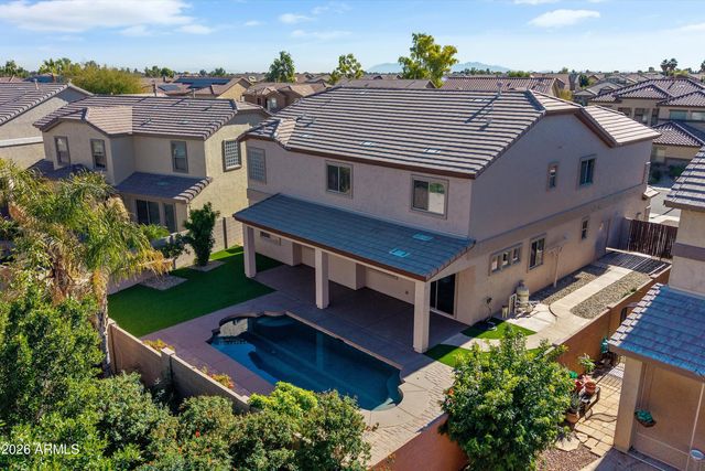 17646 W STATLER Drive, Surprise, AZ 85388