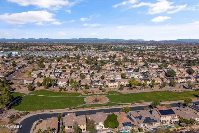 17646 W STATLER Drive, Surprise, AZ 85388