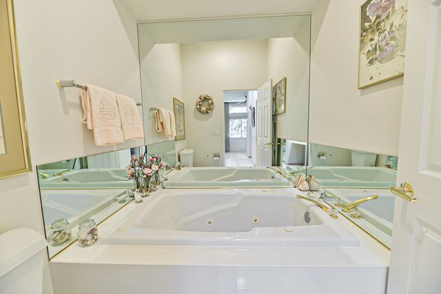 23007 E Mocha Ln, Liberty Lake, WA 99019