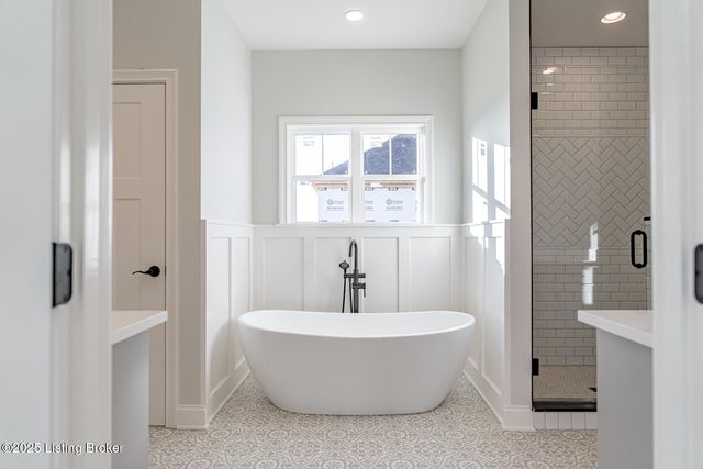 119 Dalton Dr, Fisherville, KY 40023