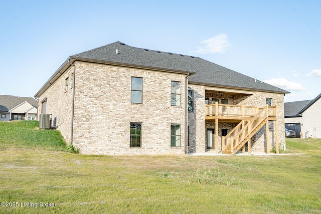 119 Dalton Dr, Fisherville, KY 40023