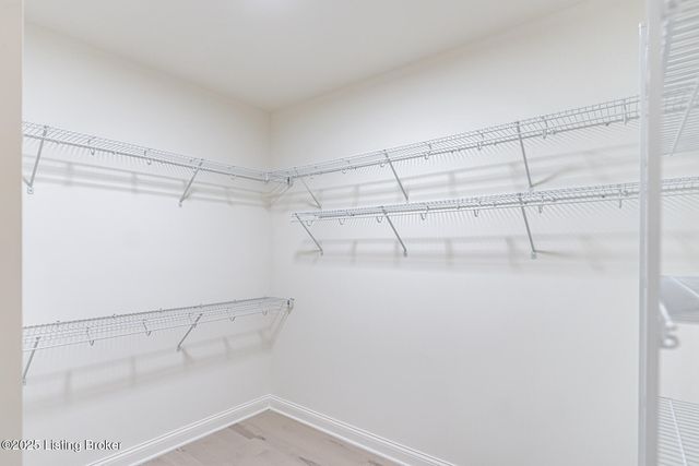 119 Dalton Dr, Fisherville, KY 40023