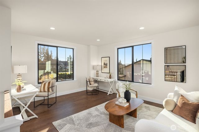 13848 SE 10th Street, Bellevue, WA 98005