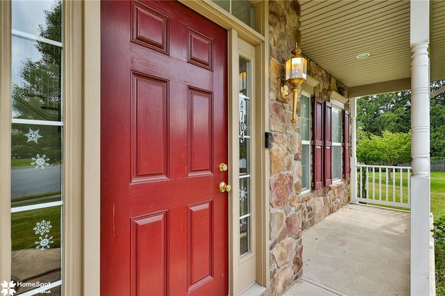 4704 Reston Drive, Easton, PA 18040