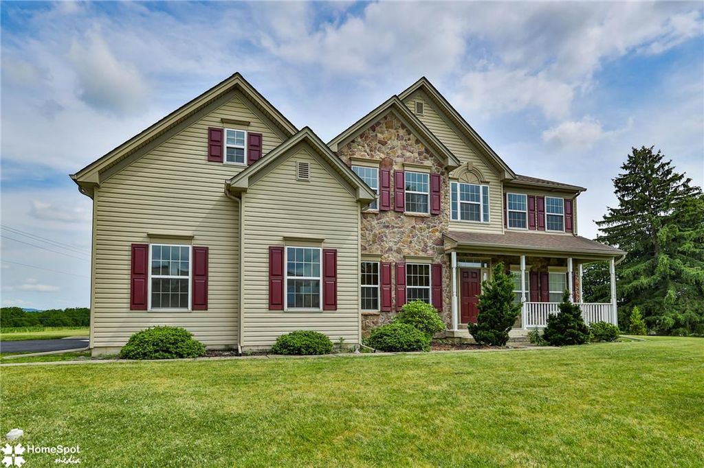 4704 Reston Drive, Easton, PA 18040