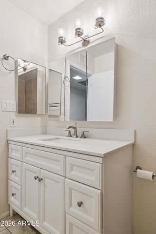 4343 E OSBORN Road, Phoenix, AZ 85018