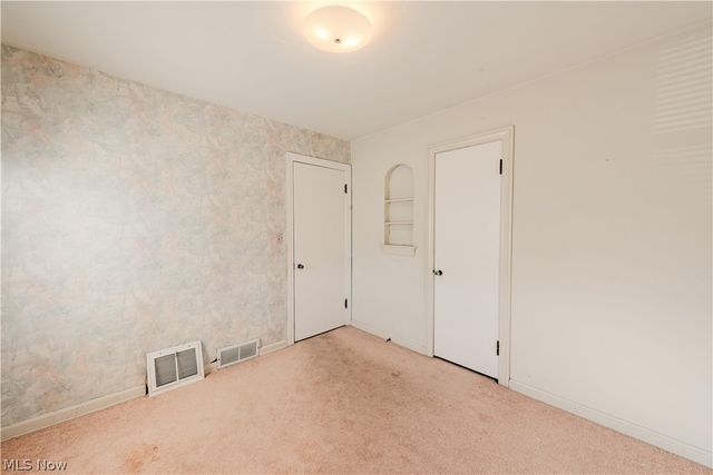 463 Poplar Street, Elyria, OH 44035