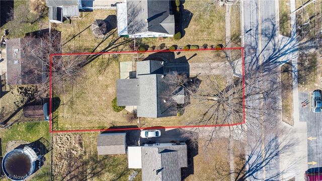 463 Poplar Street, Elyria, OH 44035
