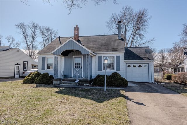 463 Poplar Street, Elyria, OH 44035