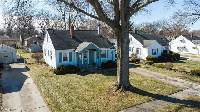 463 Poplar Street, Elyria, OH 44035