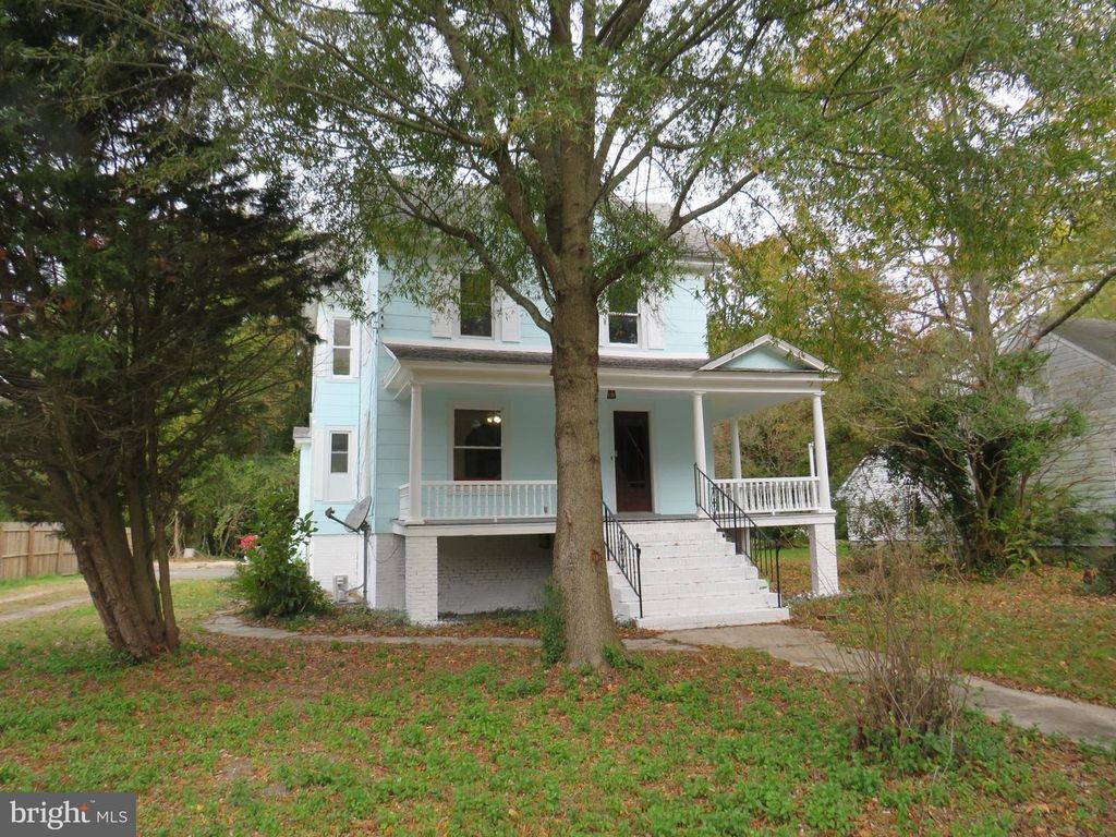 Image 2 of property listing at 3372 SACKERTOWN RD, Crisfield, MD 21817