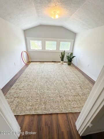 116 N 42nd St, Louisville, KY 40212