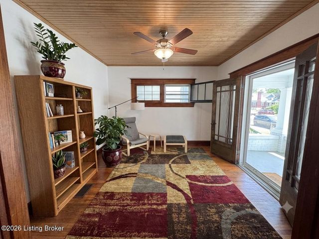 116 N 42nd St, Louisville, KY 40212