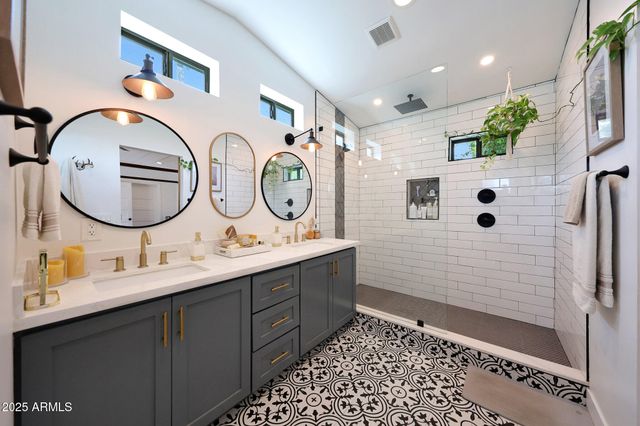 7031 E MONTE VISTA Road, Scottsdale, AZ 85257