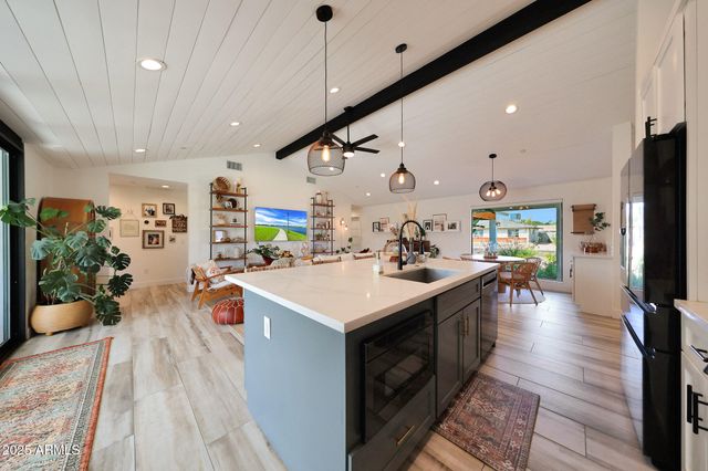 7031 E MONTE VISTA Road, Scottsdale, AZ 85257