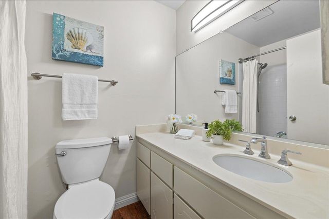 3374 Brittan Avenue 1, San Carlos, CA 94070