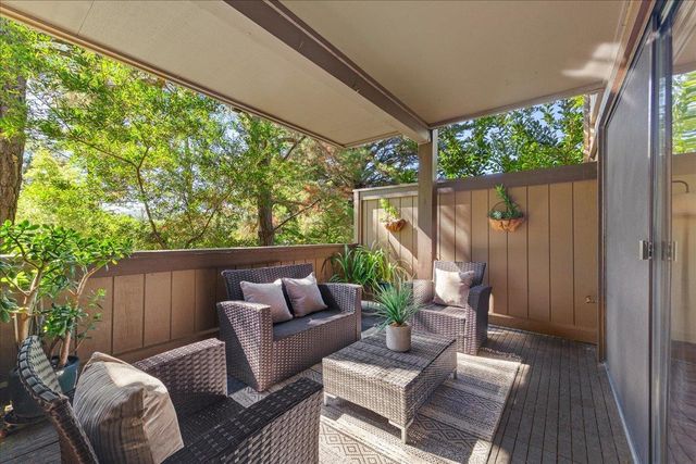 3374 Brittan Avenue 1, San Carlos, CA 94070