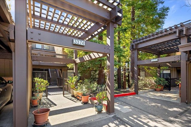 3374 Brittan Avenue 1, San Carlos, CA 94070