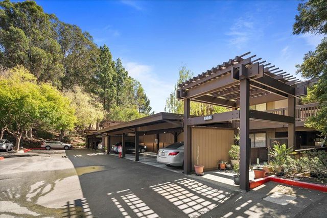 3374 Brittan Avenue 1, San Carlos, CA 94070