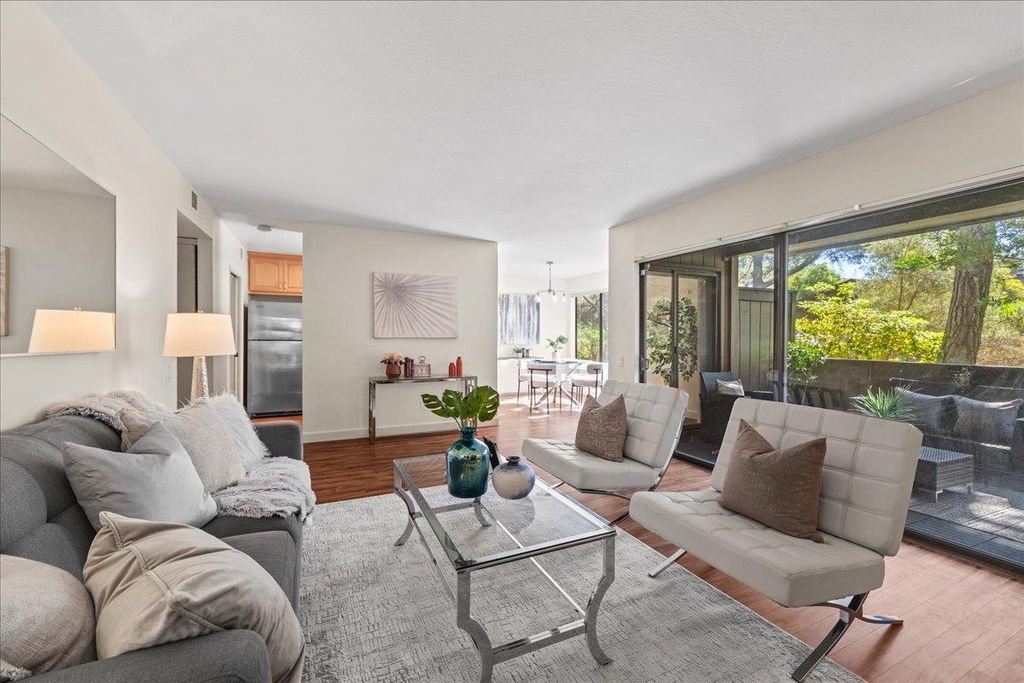 3374 Brittan Avenue 1, San Carlos, CA 94070