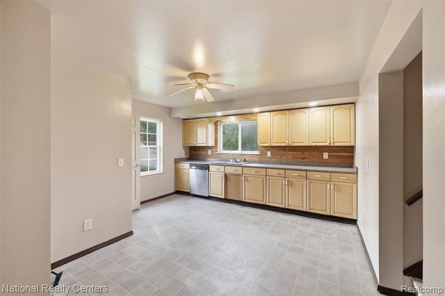 3148 Carr Street, Flint, MI 48506