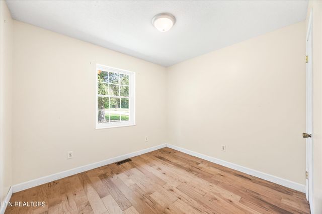 303 Sunflower Circle, Sweetwater, TN 37874