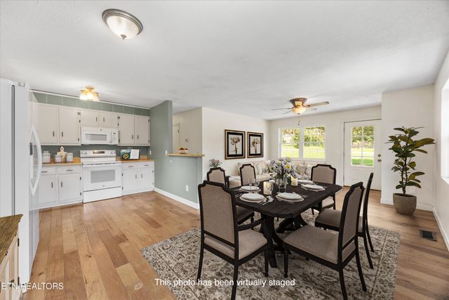 303 Sunflower Circle, Sweetwater, TN 37874