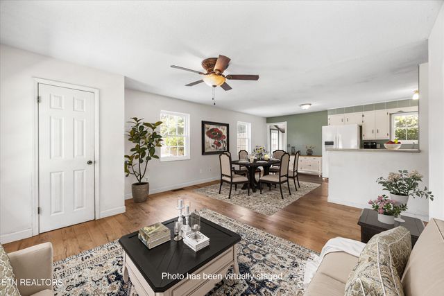 303 Sunflower Circle, Sweetwater, TN 37874