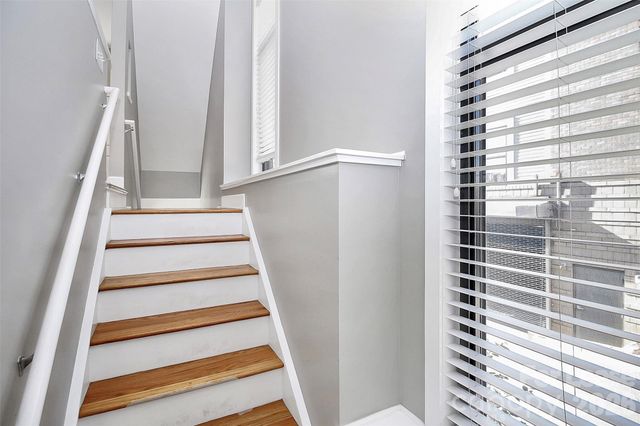 608 Garden District Drive, Charlotte, NC 28202