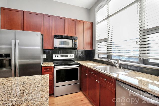 608 Garden District Drive, Charlotte, NC 28202