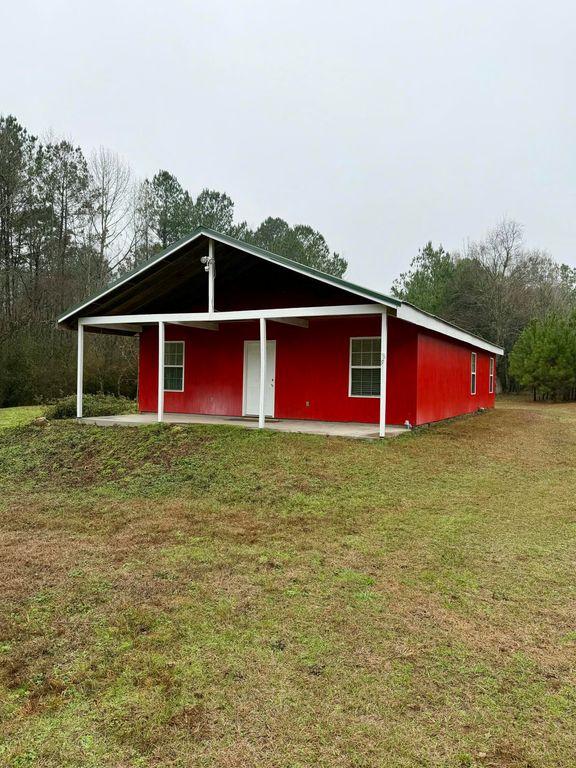 89 Cole Rd., Hattiesburg, MS 39402