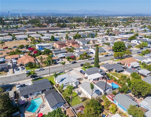 3172 W Coolidge, Anaheim, CA 92801