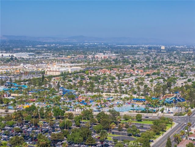 3172 W Coolidge, Anaheim, CA 92801